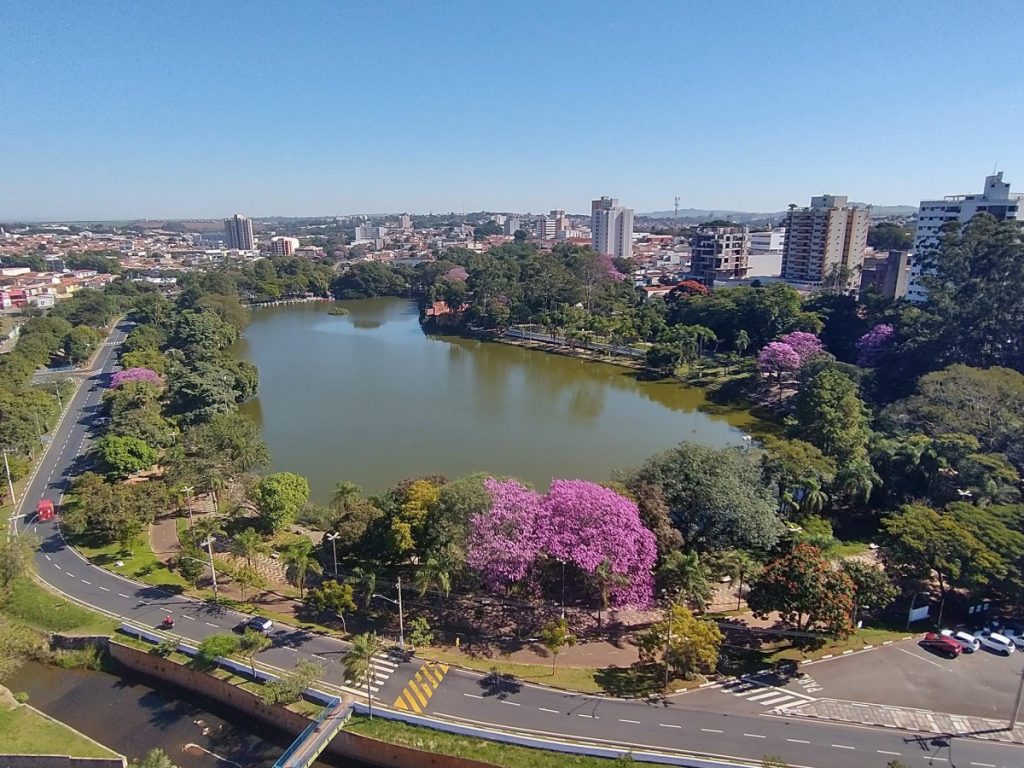 Praça Municipal de Araras - Lago